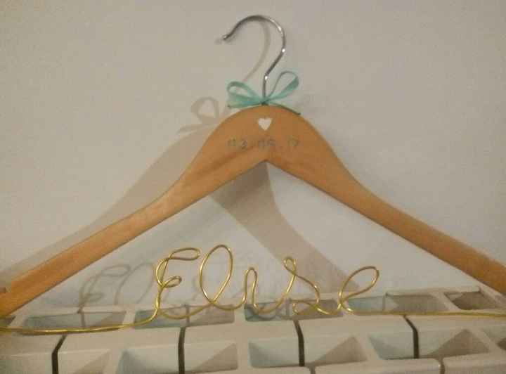 Cintre personnalisé !! - 1