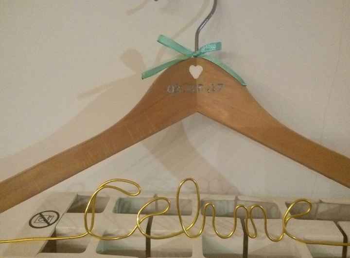 Cintre personnalisé !! - 2