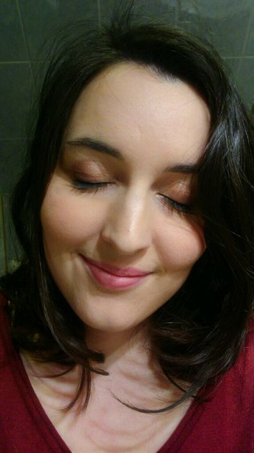 Un maquillage naturel sans noir autour des yeux? - 1