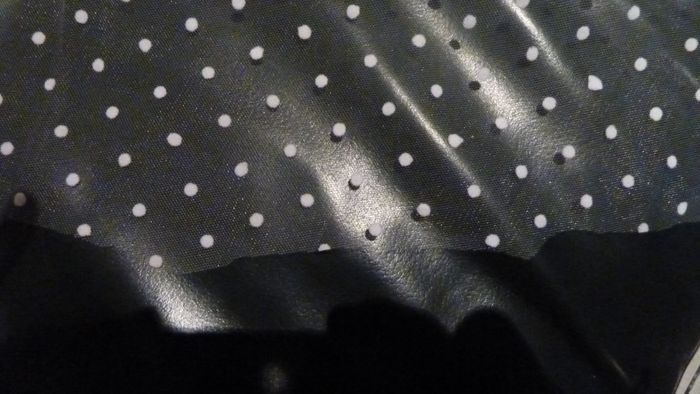 découpe tulle bas de robe