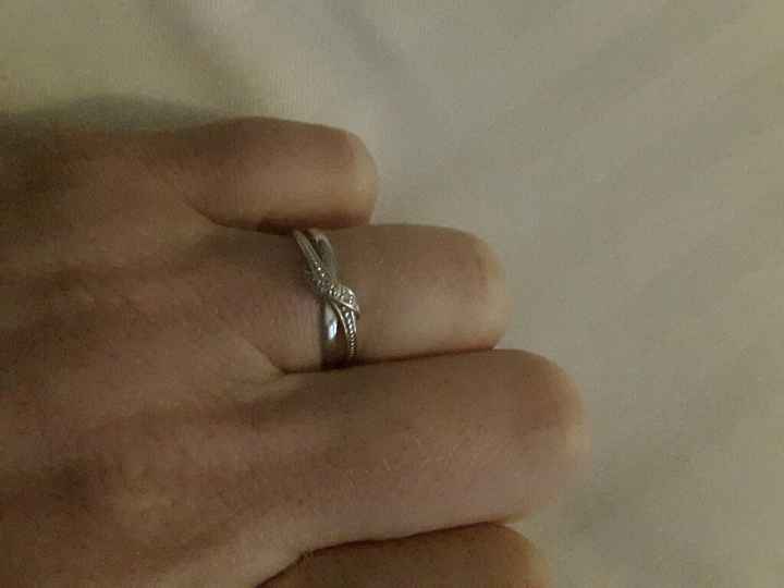 Avez-vous publié une photo de votre bague de fiançailles ? - 1