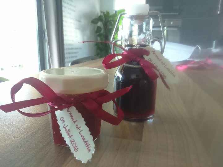 Nos petits cadeaux invités: confiture et vin maison - 1