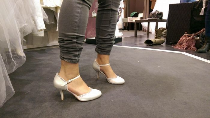Chaussures trouvées - 2