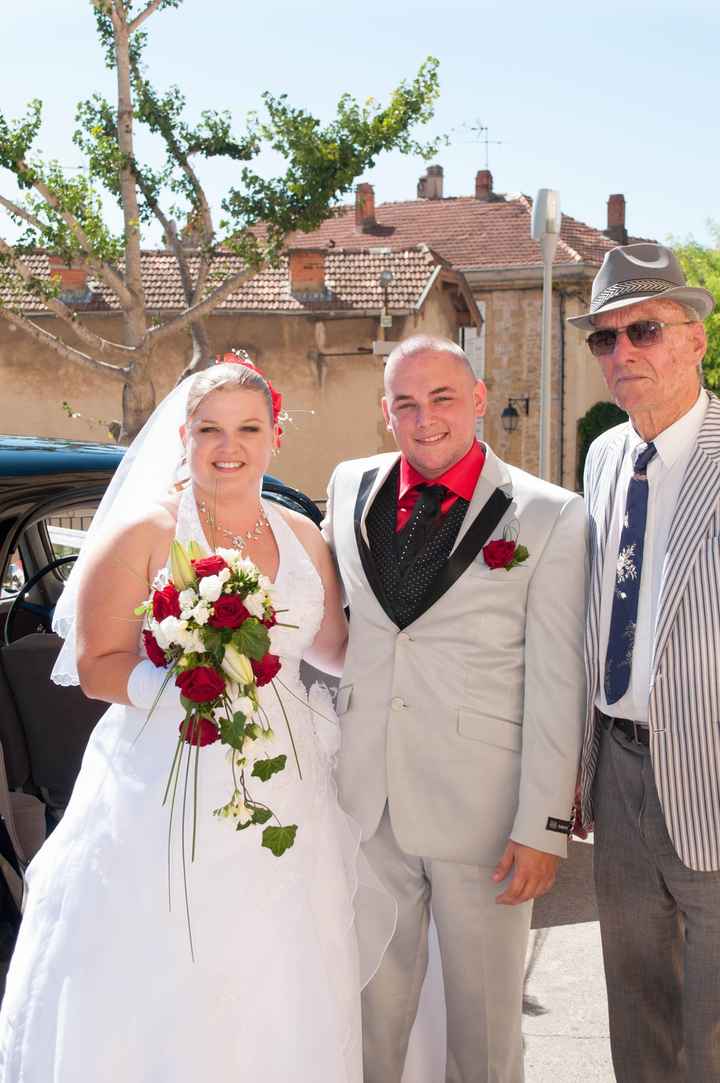 Arrivée à l'église