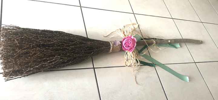 diy balais customisation sortie mairie - 1