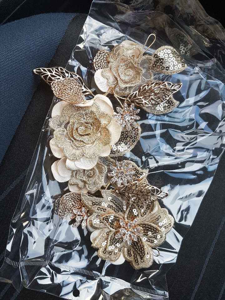 Bijoux de  cheveux - 1