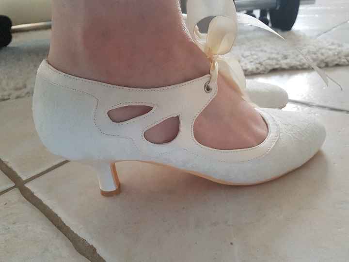Escarpins pour la robe de mariée - 3