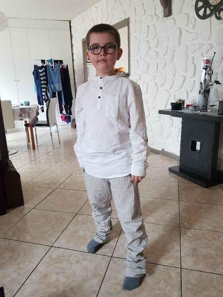 Tenue de mon petit frère ! - 1