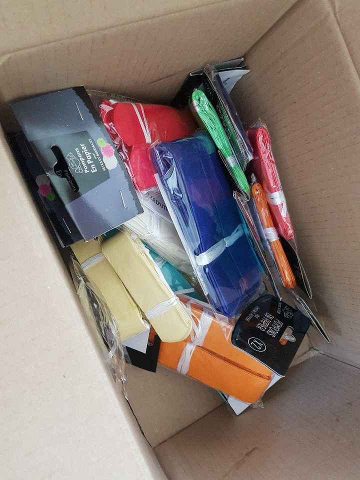 Pompoms papiers skylantern - 1