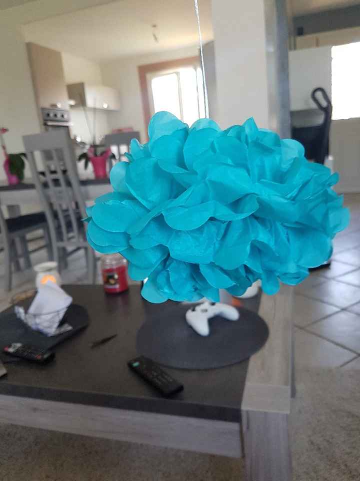 Pompoms papiers skylantern - 4