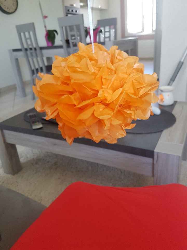 Pompoms papiers skylantern - 8
