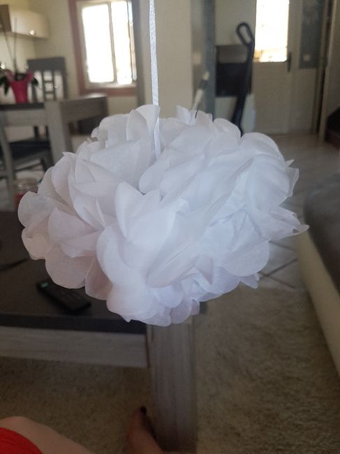 Pompoms papiers skylantern - 3