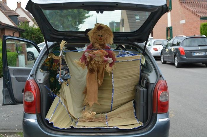 la voiture balai préparée par les jeunes