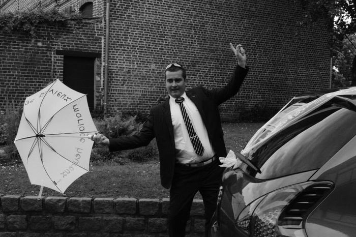 notre super chauffeur et ami très interpellé par sa fonction d'un jour