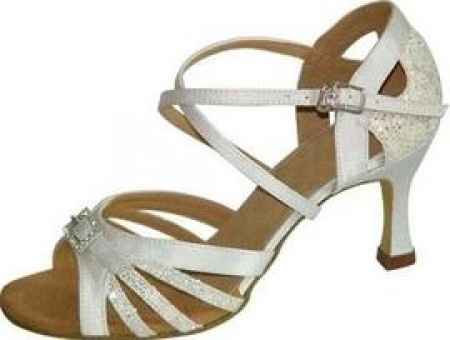 Chaussures de danse définitives