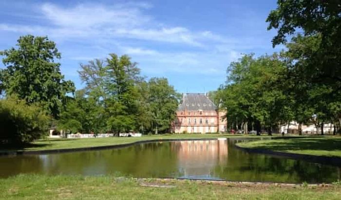 Qui a loué un domaine ? - 4
