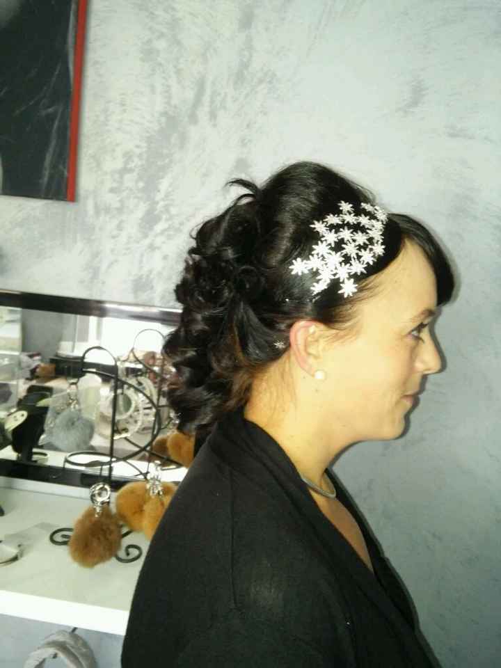 Mon 1 er essai coiffure ... et retouche robe  !! - 2