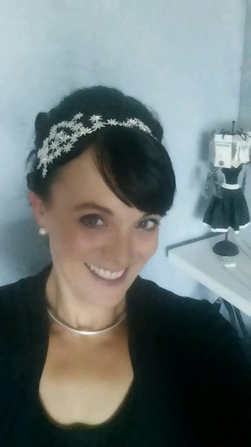 Mon 1 er essai coiffure ... et retouche robe  !! - 1