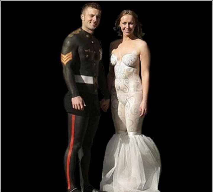 Robe 6 (body painting)