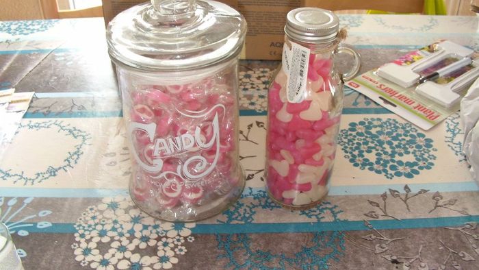 Bonbonnières avec les bonbons à 2.99 euros !!