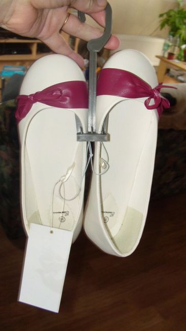Chaussures de ma fille dans nos couleurs :)