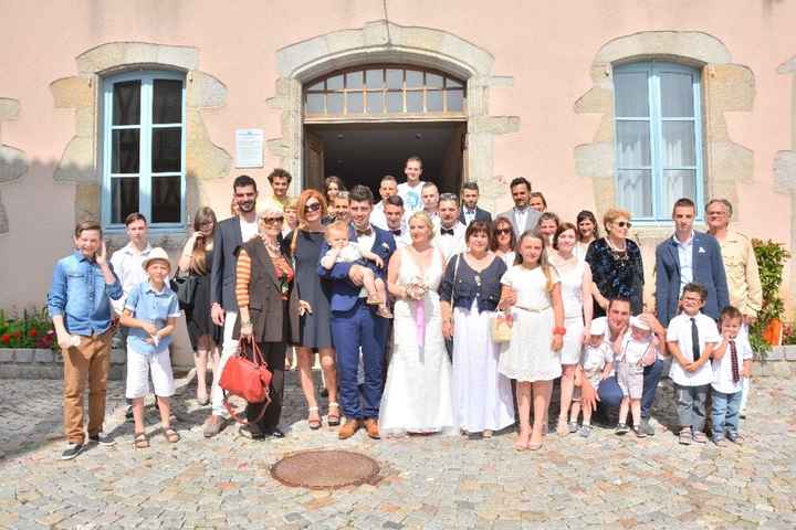au grand complet 