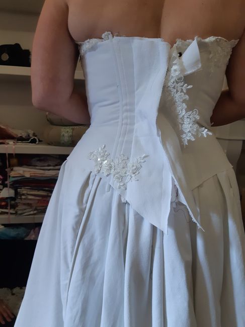 1Er essayage de la robe avec la fée corsetée 3