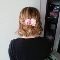 Coiffures pour vos cheveux carrés 😊 - 1