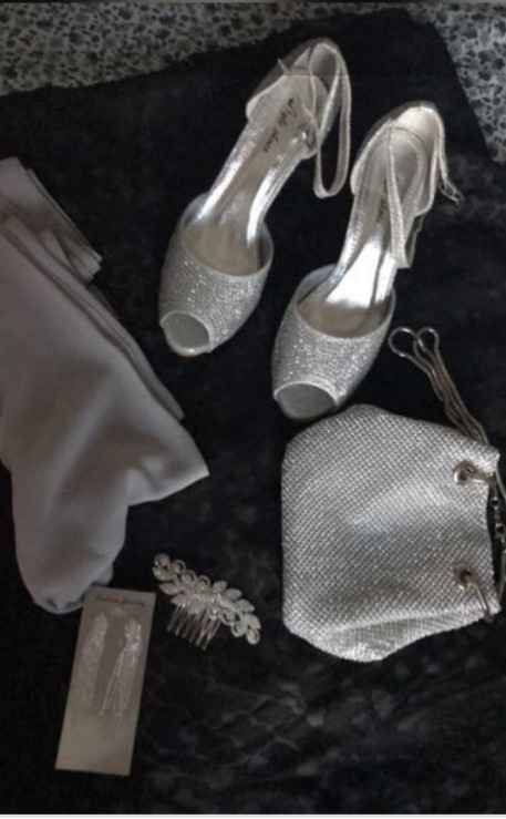 Pochette ou sac - 1