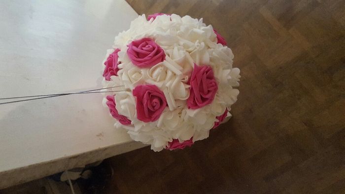 Avis rose en mousse - 1