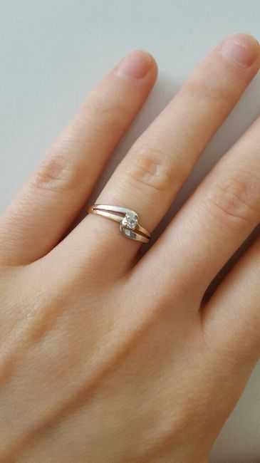 Avez-vous publié une photo de votre bague de fiançailles ? - 1
