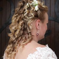 Coiffure à effet décoiffé : Choisis la tienne ! - 1