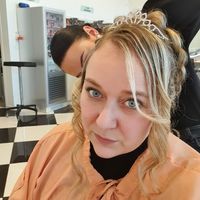 Mettre un bijoux dzns les cheveux apres le voile - 1