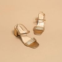 Cherche mes chaussures de mariée - 1