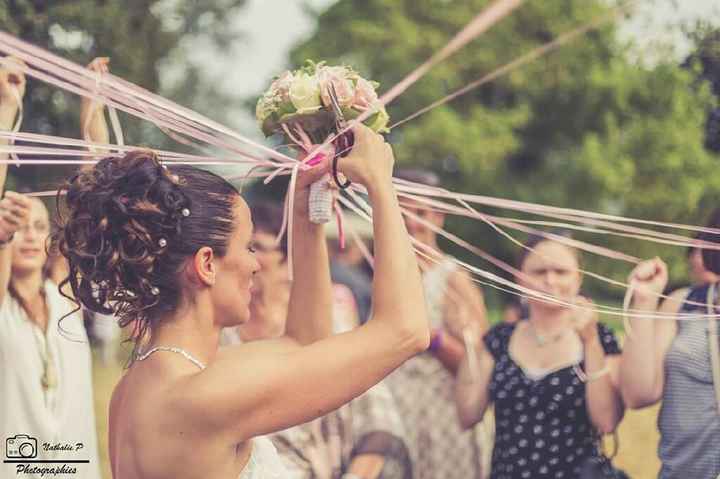 Le lancé de bouquet original ou pas, faites votre choix! - 1