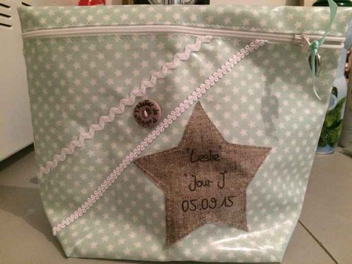Ma trousse a maquillage est arrivée !! - 1