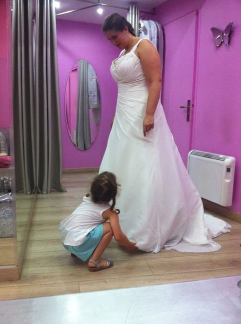 Ma puce a l'essayage - 1