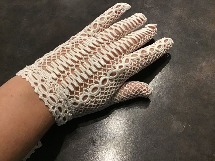 Pour ou contre les gants pour la mariée ? 👰 - 2