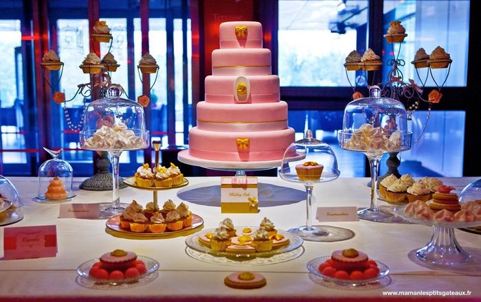 Sweet table