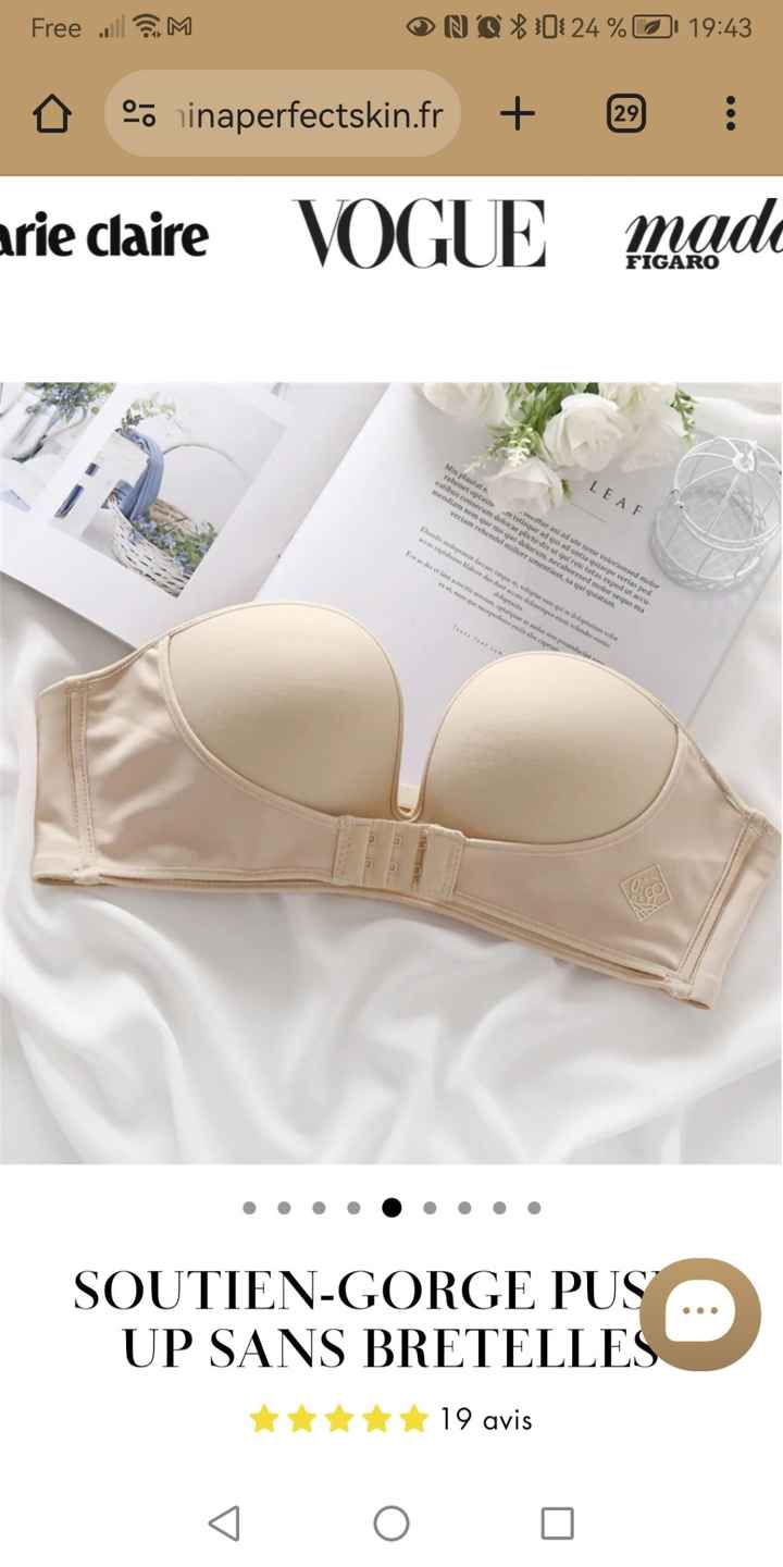 Mariée grande taille, robe bustier et soutien-gorge - 1