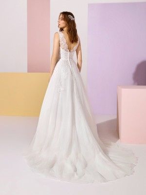 As-tu un modèle de robe à ton nom ? 13
