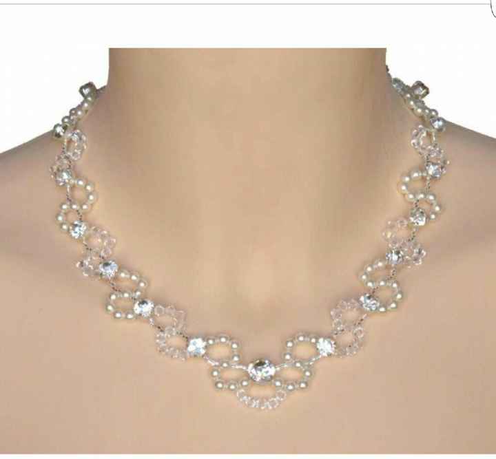 Collier - 1