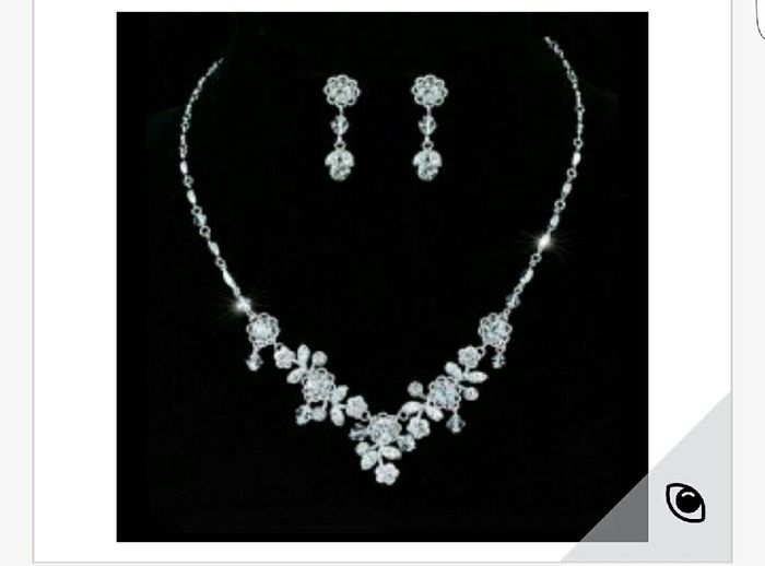 Quel collier avez-vous prévu de mettre - 1