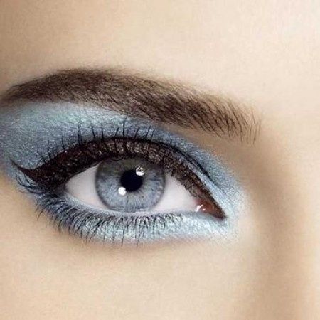 Qu'elle maquillage avec ma robe