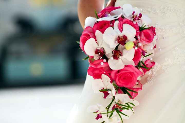 Mon bouquet sera comme celui-ci rose et orchidée 