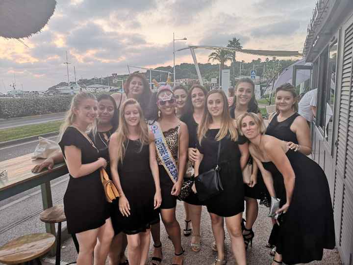 Enterrement de vie de jeune fille - 4