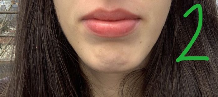 10 teintes de rouge à lèvres à l'essai à la lumière naturelle - 3