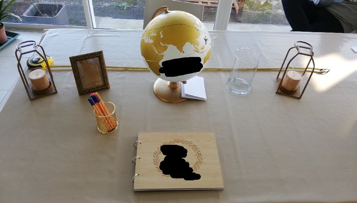Essai table urne livre d'or 1