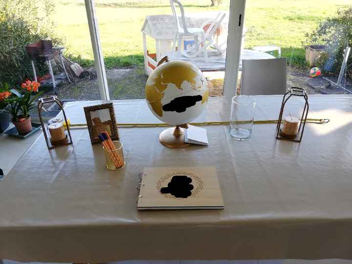 Essai table urne livre d'or - 1