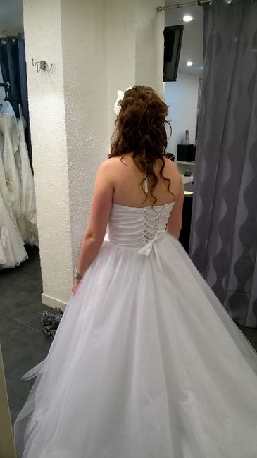 essai avec robe de dos